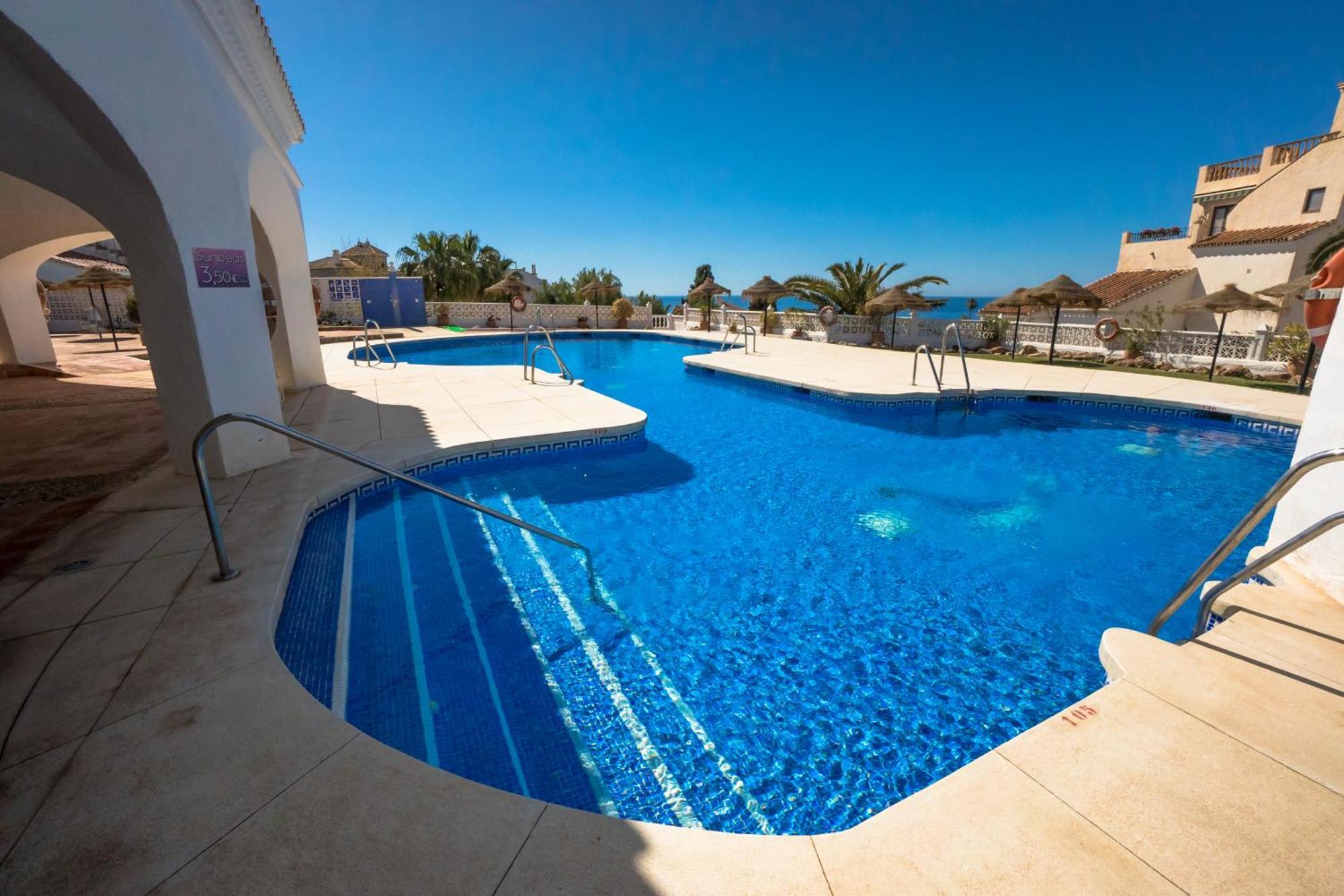 Apartmán Capistrano Playa 512 Menyber Nerja Exteriér fotografie